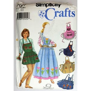 Simplicity Crafts Sewing Pattern 7027 Misses Aprons Size S-M-L Uncut 2001