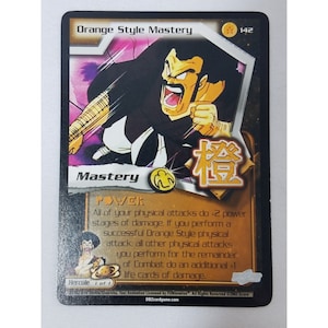 Könnte beinhalten: Orange Style Mastery Sammelkarte mit einem Charakter mit schwarzen Haaren und einem schwarz-weißen Outfit. Die Karte hat einen goldenen Hintergrund mit dem Text "Orange Style Mastery" und "Mastery" in einem goldenen Banner. Die Karte zeigt auch den Text "POWER" und eine Beschreibung der Fähigkeiten des Charakters.