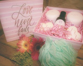 The Pamper Me Set