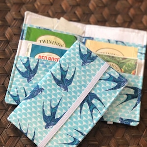 Cartera para té, regalo para amantes del té, porta bolsitas de té con pájaros azules, estuche para bolsitas de té, regalo de fiesta por menos de $10, regalo para compañeros de trabajo