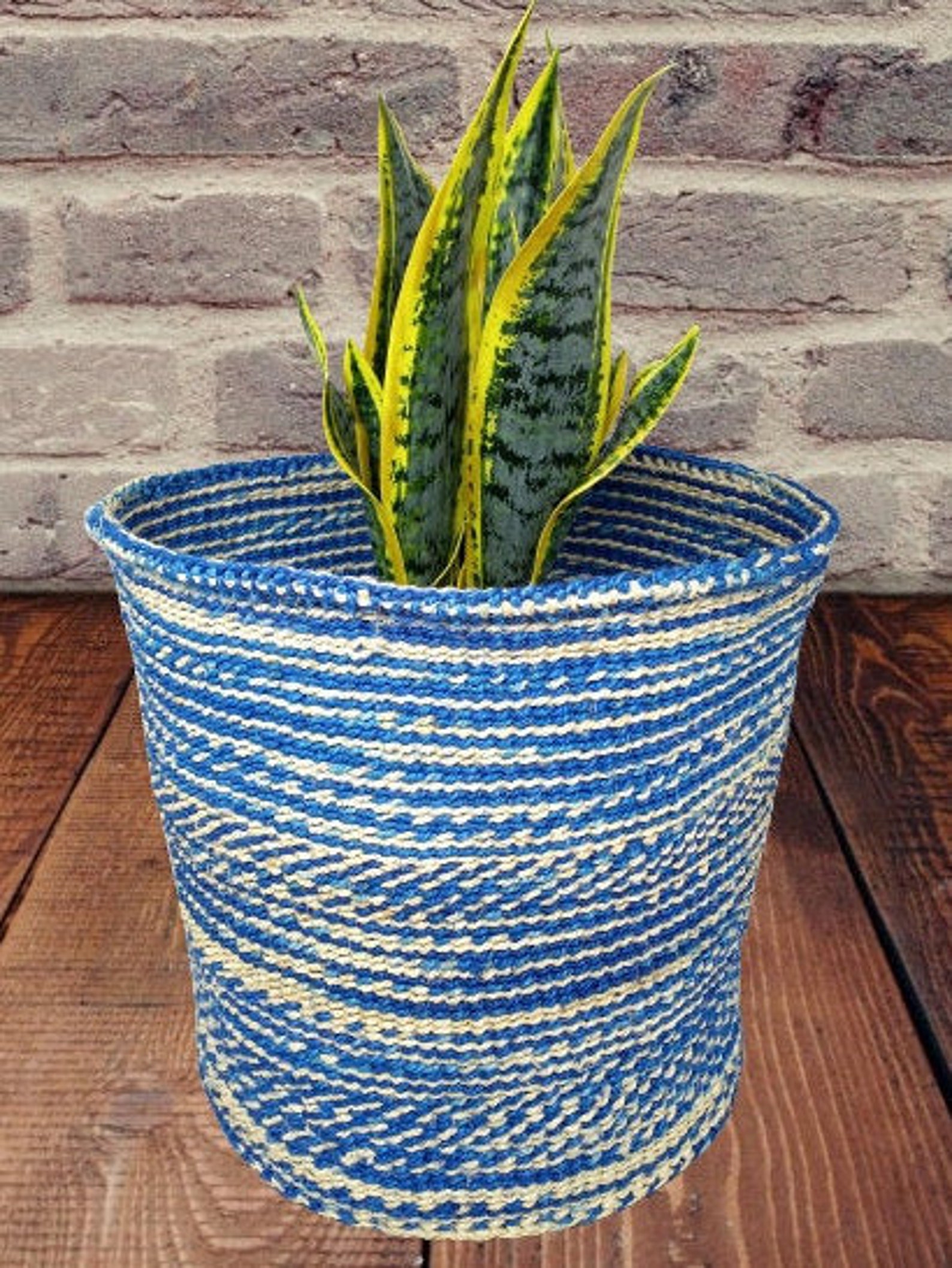 Planter Baskets Large Woven Basket Planter 12 Inch Baskets Etsy