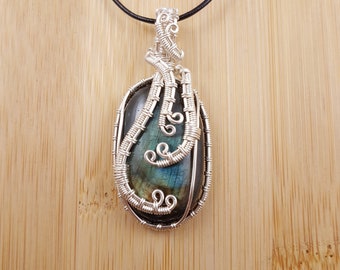 Blue Green Gold Labradorite - Silver Wire Wrapped, Genuine Gemstone, Oval Pendant