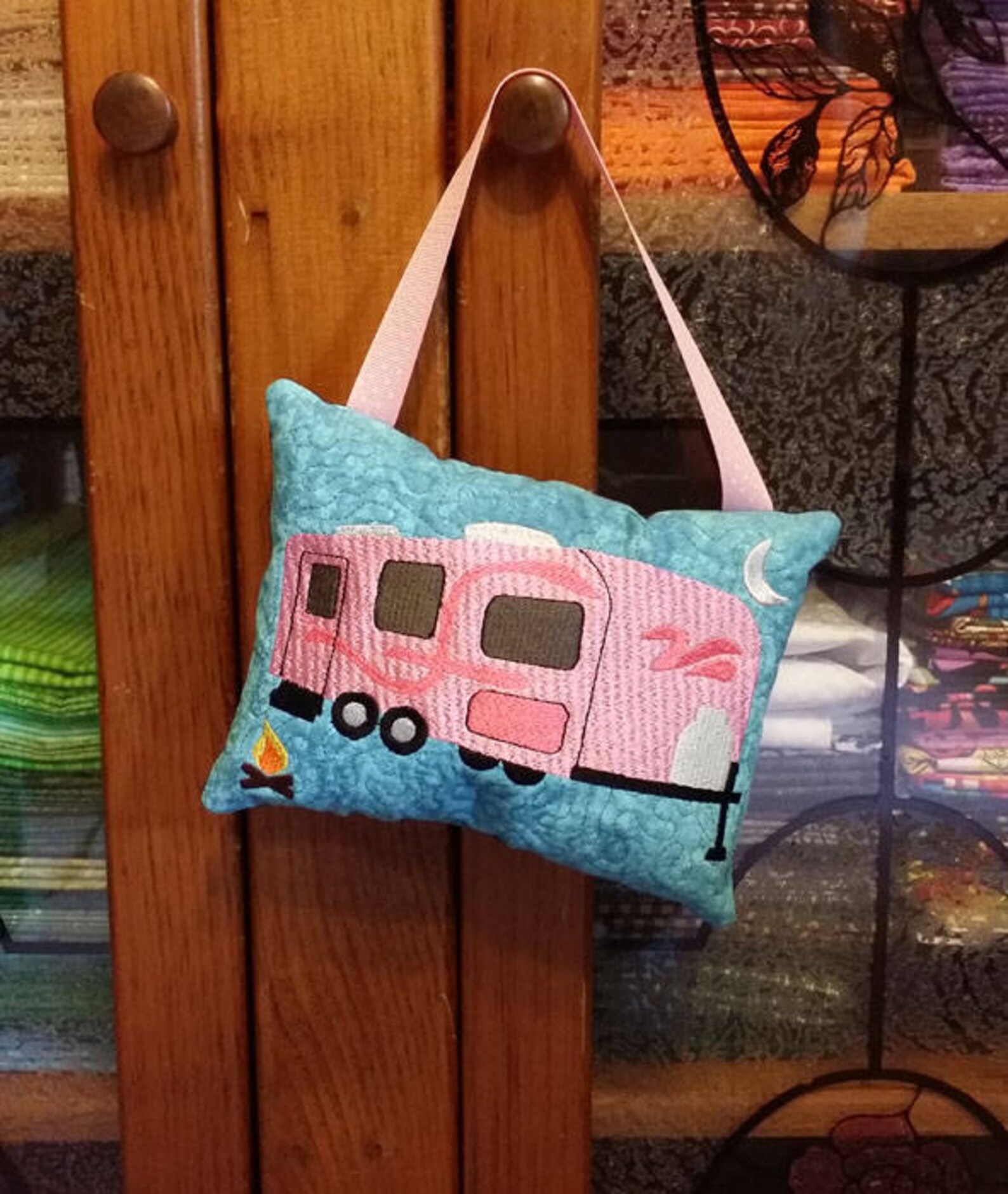 ITH Tow Along Camper Mug Rug Camper Decor in the Hoop Etsy