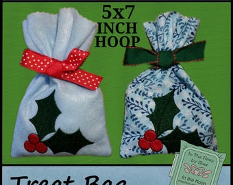 ITH Holly Treat Bag - Christmas Gift Bag - Christmas Treat Bag - Christmas Machine Embroidery Design - DIGITAL FILE