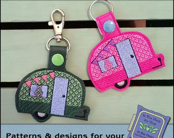 ITH Tiny Camper Key Fob, Vintage Camper Bag Tag, Camping, Key Fob, Camper, Bag Tag, Camping Machine Embroidery Design - DIGITAL FILE