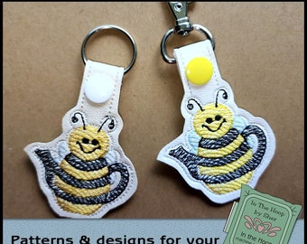 ITH Bee Teapot Key Fob, Bee Key Fob, Bee Snap Tab, Bee Bag Tag, Bee Embroidery, Teapot Embroidery, Garden Embroidery - DIGITAL FILE