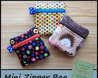 ITH Mini Zipper Bag Blank, Blank Zipper Bag, In The Hoop Zipper Bag, Zipper Bag Blanks, 4x4 Hoop, DIGITAL FILE