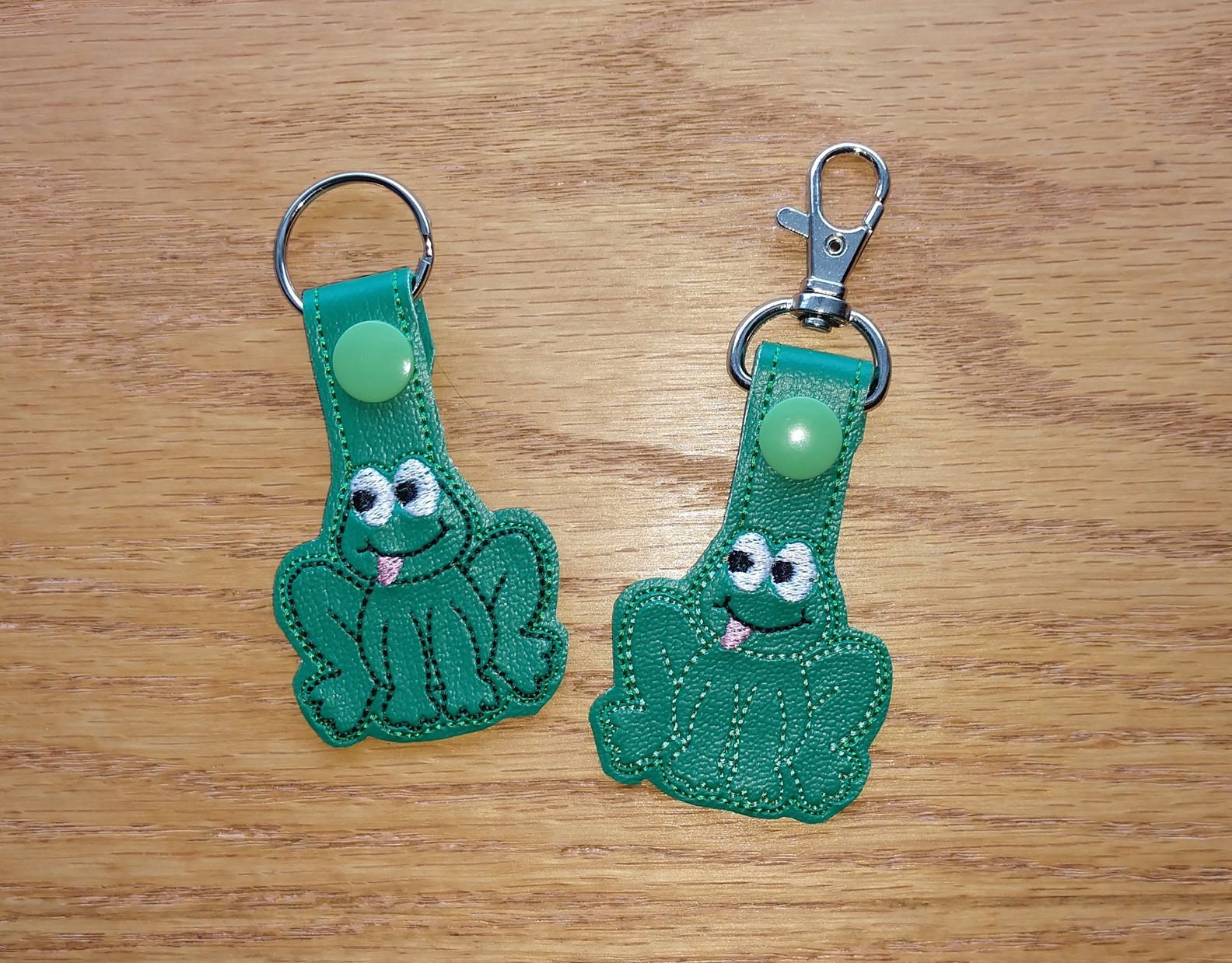 ITH Happy Frog Key Fob Frog Bag Tag Vinyl Key Fob Frog Etsy