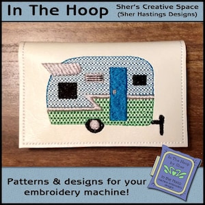 ITH Happy Camper Titular de la tarjeta de crédito, Cartera Camper, Caja de la tarjeta de crédito Camper, Bordado de camping, Bordado Camper, Aro 5x7 - ARCHIVO DIGITAL