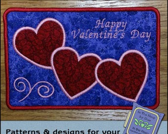 ITH Valentine Hearts Postcard, Valentine Postcard, In The Hoop Post Card, Valentine's Day Embroidery Design, Valentines Mug Rug DIGITAL FILE
