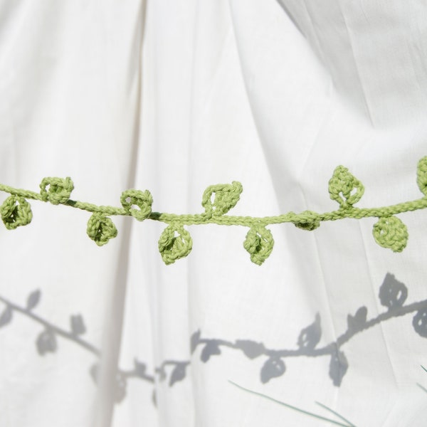 Crochet Vine Leaf Garland - 100% Cotton Eco Friendly Decor - Handmade Woodland Cottagecore Hippie Fairycore Autumn Ivy Party Bedroom Gift