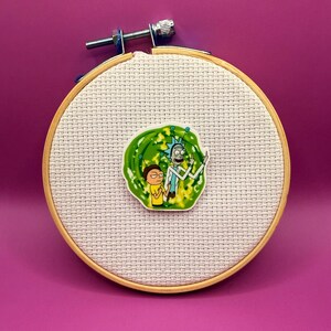 Cartoon Needle Minder