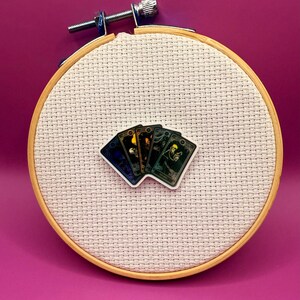 Tarot Needle Minder