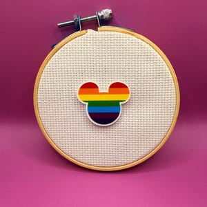 Pride Needle Minder