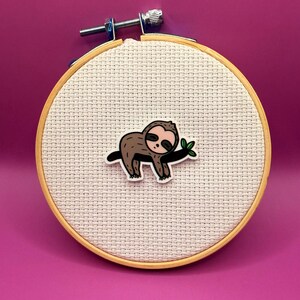 Sloth Needle Minder