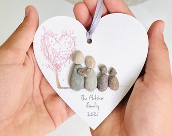 Personalised Pebble Family Hanging Heart - Hanging Decoration - Mum Birthday Mothers Day Gift - Mum Christmas Gift - For Her - Pebble Art