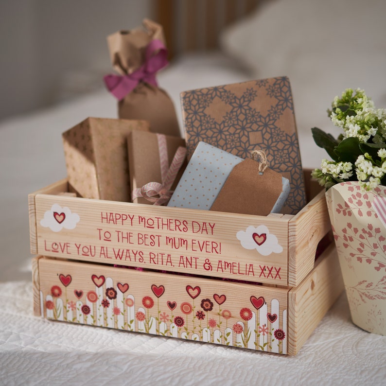 Personalised Mothers Day Printed Crate Personalised Mothers Day Printed Box Mothers Day Gift Box Mothers Day Gift Mothers Day Hamper Hearts & Flowers