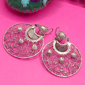 Traditional Mexican Oaxacan silver filigree earrings with pearls