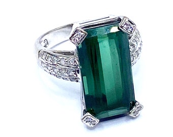 Art Deco green tourmaline ring with diamonds in white gold-A DEAL! This comes with an appraisal