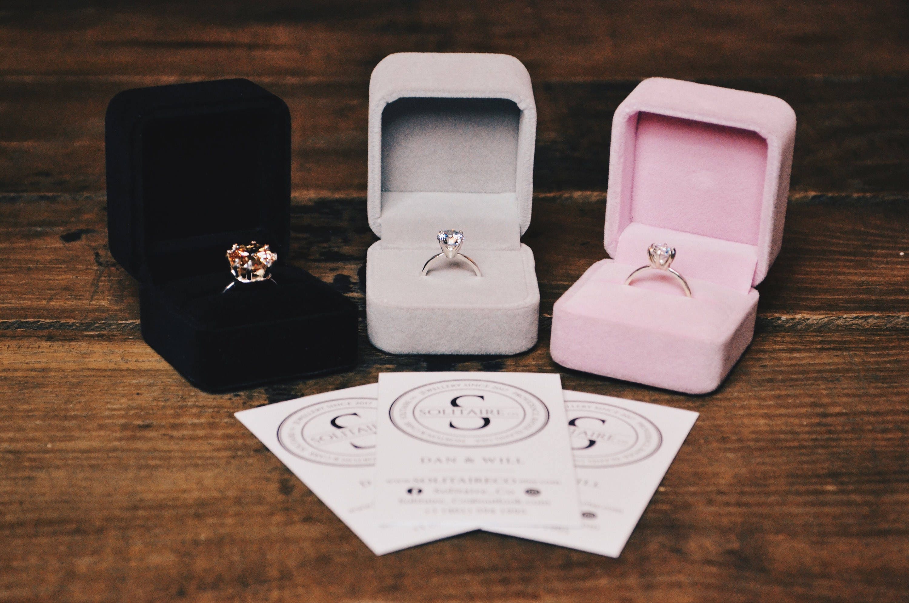 Rosa Quarz:: Weißer Diamant Ring Bei