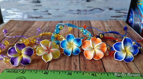 Hawaiian flower bracelets deals