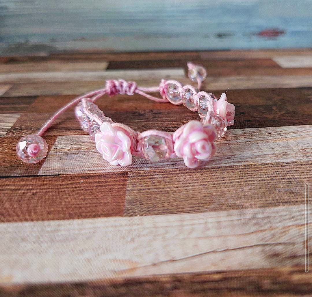 Pink flower bracelet deals