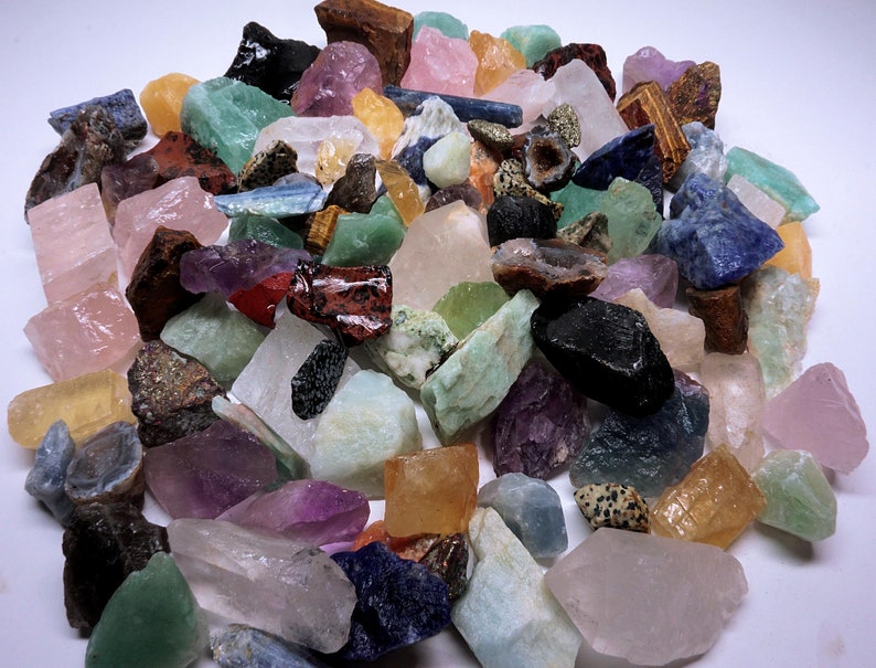 Crafters Collection 2 Pounds Natural Gems Crystals Minerals Stones Crystal 