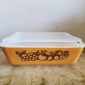 Vintage Pyrex Old Orchard Refrigerator Dish with Lid #503