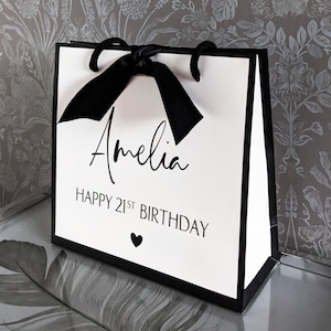 Personalised Gift Bag - Birthday Gift bag - Luxury Gift Bag -  Birthday gifts - Anniversary gifts - Birthday box - Birthday gift ideas