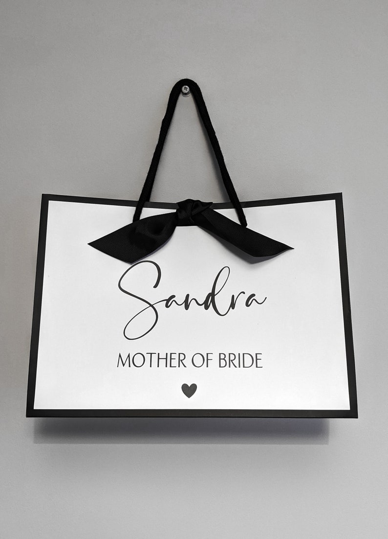 Bridesmaid Gift bag Personalised Wedding Gift Bag Mother of the bride gift Groomsmen gift bag Bridesmaid proposal Bridesmaid gifts image 4