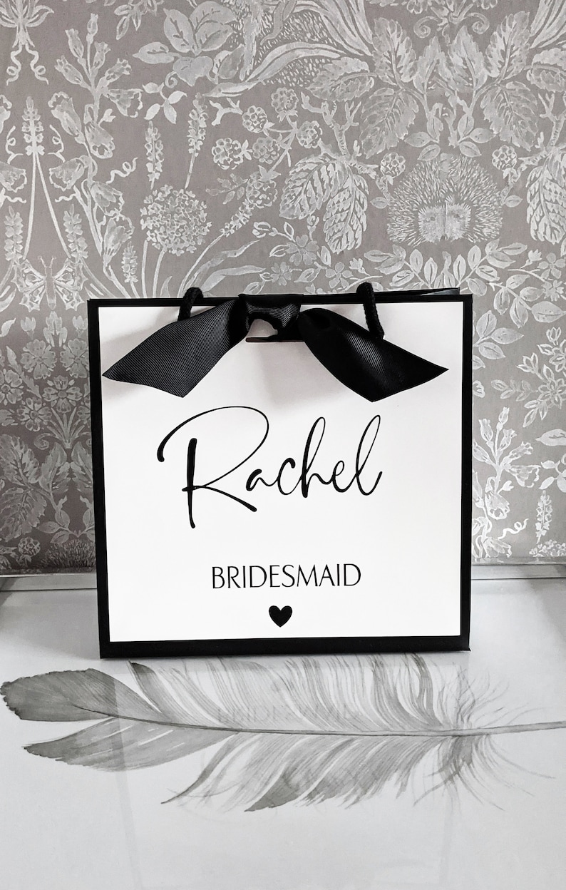 Bridesmaid Gift bag Personalised Wedding Gift Bag Mother of the bride gift Groomsmen gift bag Bridesmaid proposal Bridesmaid gifts Small