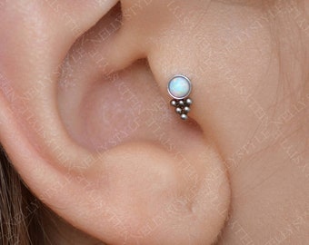 Petit clou tragus opale - Piercing hélice en titane, anneau de nez, anneau de cartilage, boucle d'oreille de conque