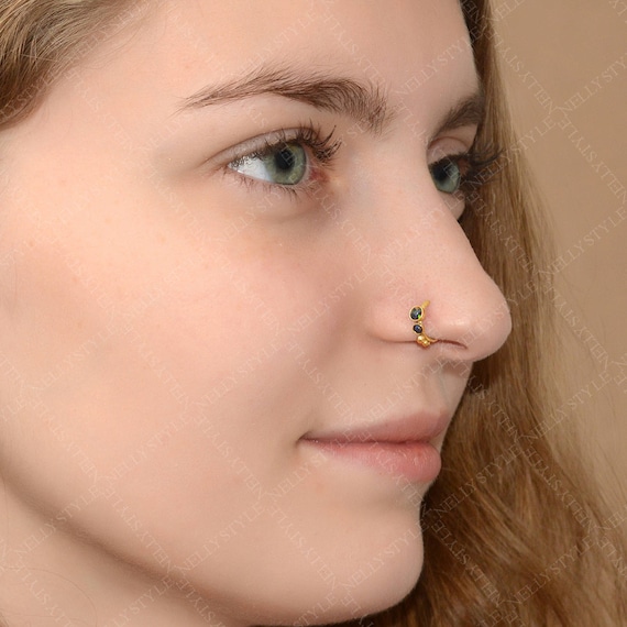 Buy Priyaasi Women American Diamond Studded Gold Nose Ring Online at Best  Price | Distacart