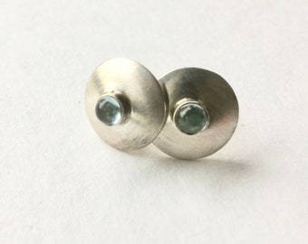 simple round earring in silver with aquamarine, stud earrings, unique, goldsmith's work