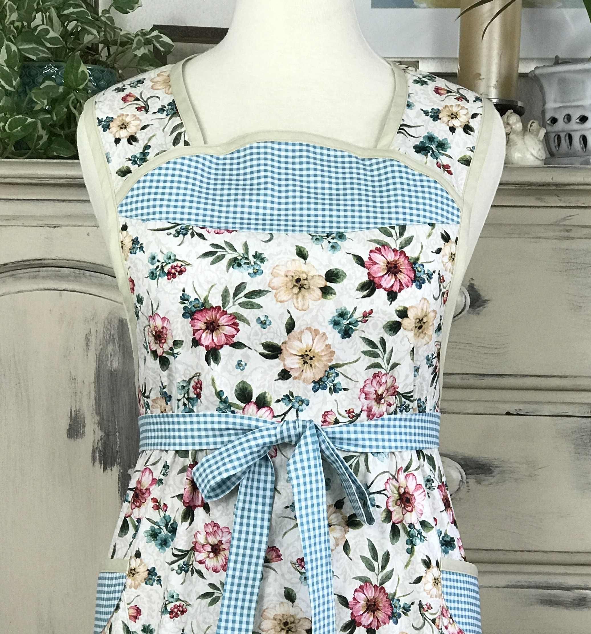Vintage Apron for Women Gingham Floral Apron Lined Bodice Etsy