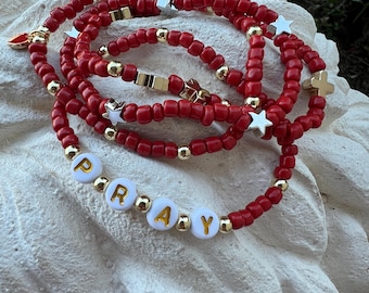 Valentines Bracelet Gold Plated Beaded, Pearls and Charms, Hearts jewelry, gift for her.