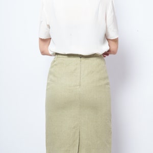 Vintage Tea Green Linen Pencil Skirt Office Work Business Style Waist 29 inches Small Size image 4