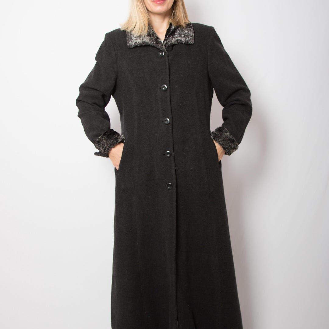 Black Wool Bavarian Coat with Velvet Collar main image 1