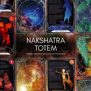 Könnte beinhalten: Ein Orakelkartenspiel mit Himmels- und mythologischen Bildern. Die Karten zeigen Sternbilder, Figuren und Text, mit dem zentralen Titel "Nakshatra Totem". Das Deck ist für Wahrsagung und spirituelle Führung konzipiert.