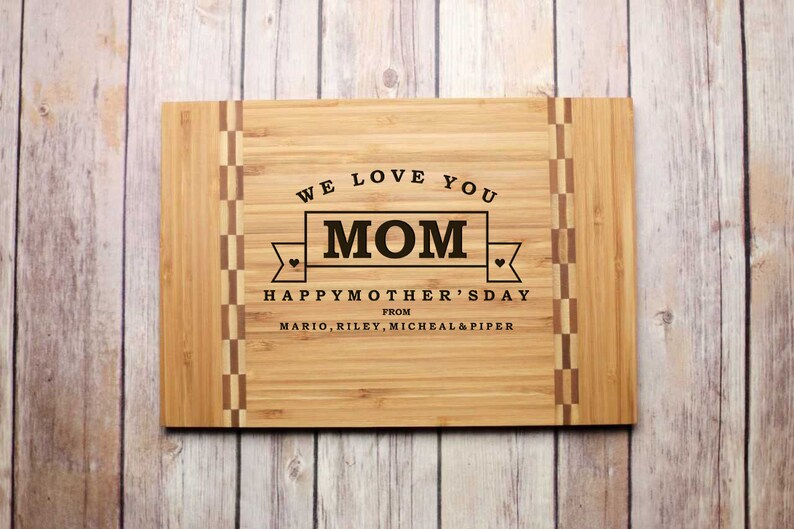 Christmas Housewarming Mothers Day Personalized Cutting Board Engraved Chopping ~ Gift for Grandma Mother/'s Day Banner Checkerboard