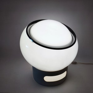 Space Age ,Guzzini Big Clan Steh- oder Tischlampe von Harvey Guzzini & Studio 6g für Meblo, 1960er Jahre