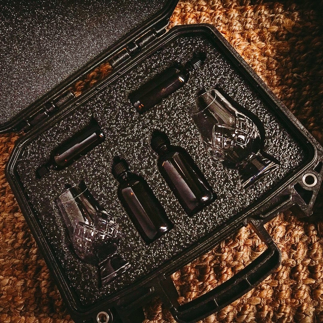 Whiskey Travel Glencairn Case for Travel Transport 4 bottle Etsy
