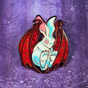 Emaille Pin Fledermaus Hase // Twisted Forest