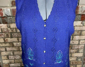 Sweater vest lace embroidered purple green blue vintage