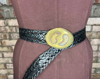 Vintage Woven Black Leather Belt: Handmade Boho Statement  display picture 2