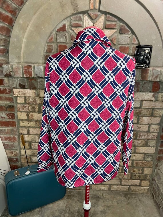 Blouse button down hidden button front pink blue - image 5