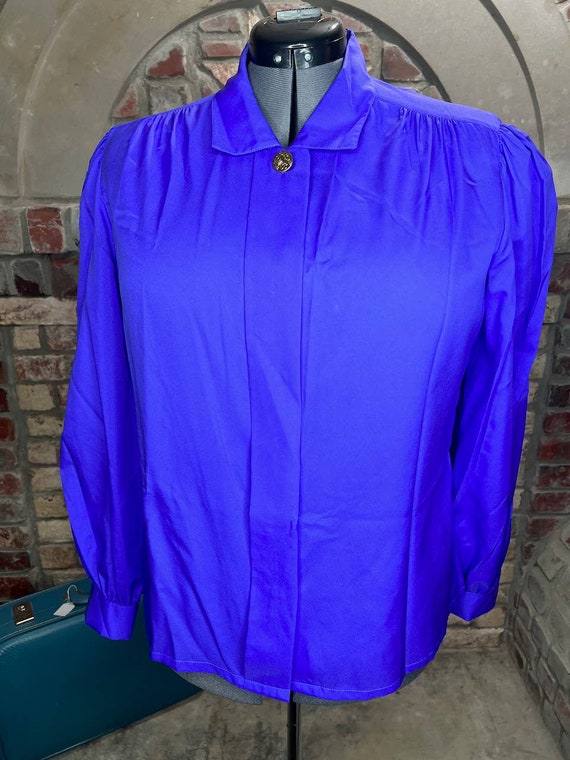 blouse button down purple hidden button - image 1