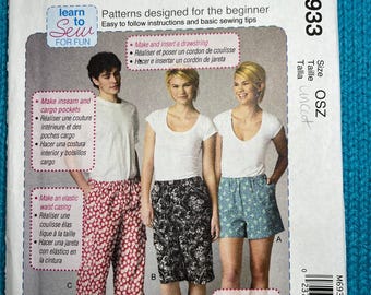 McCalls 6933 unisex cargo pants shorts sewing pattern size XS-XL