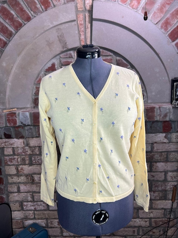 Christopher Banks Cardigan Sweater V Neck Hand Embroidered