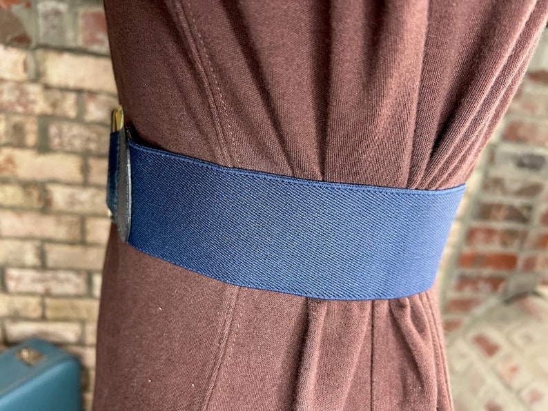 Solid Sport Strech Belt in Navy